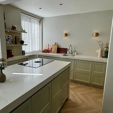 Luxurious, Spacious Apartamento Ámsterdam
